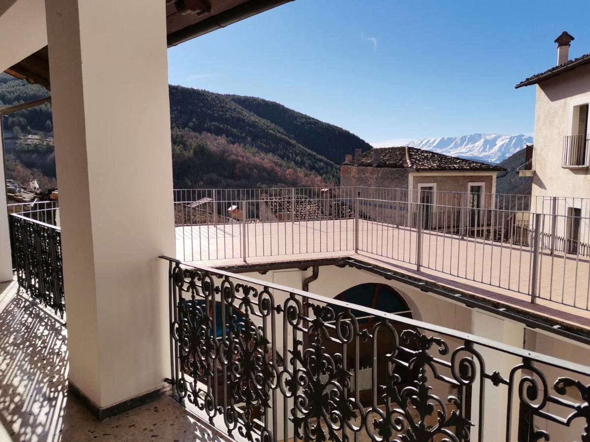 Piazzetta Del Forno Grazioso Bilocale Ad Assergi Exterior foto